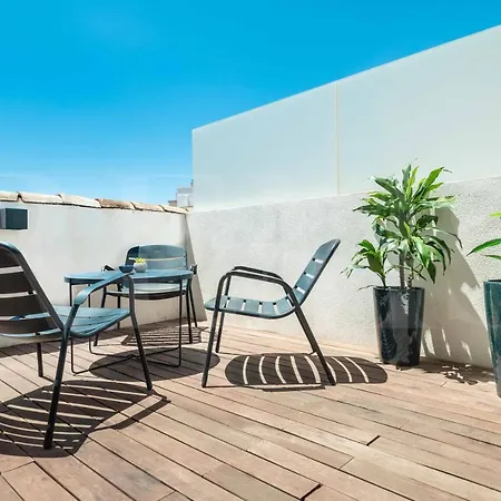Marvellous Penthouse With Terrace & Cathedral Views By Rems Apartment *