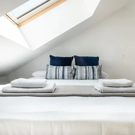 Apartment Marvellous Penthouse With Terrace & Cathedral Views By Rems *