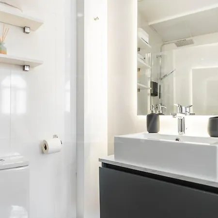 Marvellous Penthouse With Terrace & Cathedral Views By Rems Malaga